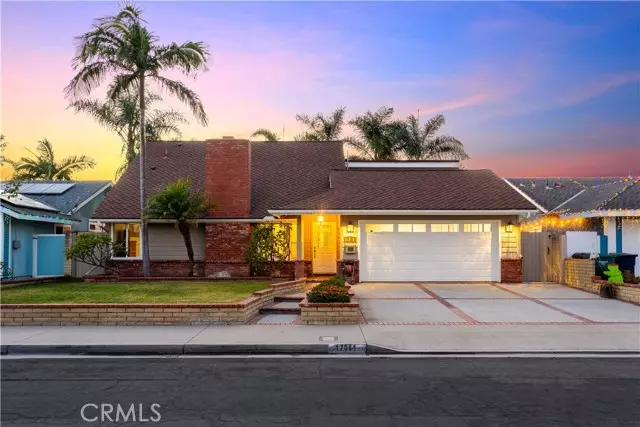 17081 Berlin Lane, Huntington Beach, CA 92649