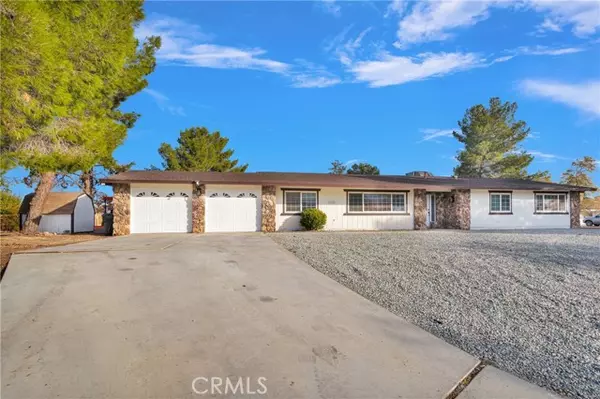 19188 Tomahawk Road, Apple Valley, CA 92307