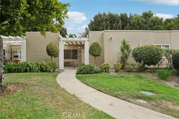 Laguna Woods, CA 92637,2085 Ronda Granada