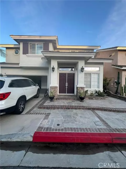 Westminster, CA 92683,14 French Court