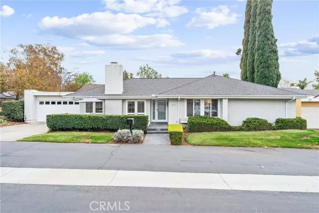 Lake Forest, CA 92630,24352 Lake Shore Lane