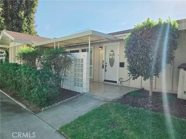 Laguna Woods, CA 92637,716 Avenida Majorca