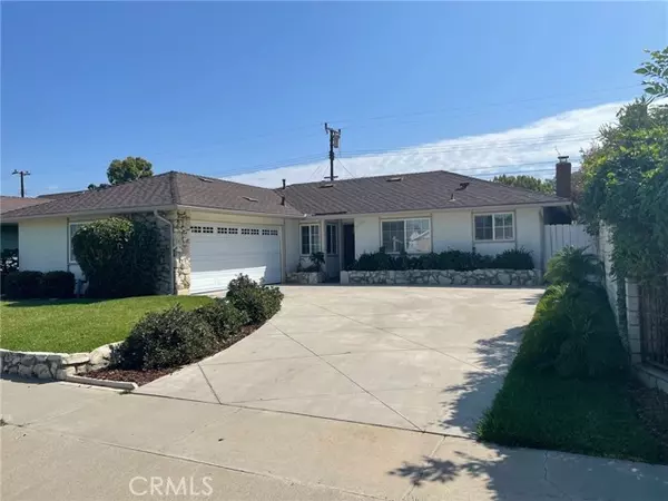 15772 Plymouth Lane, Huntington Beach, CA 92647