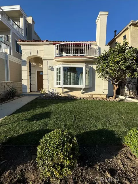 Huntington Beach, CA 92648,607 Frankfort Avenue