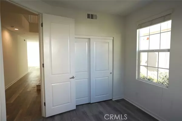 Costa Mesa, CA 92626,407 Aura Drive