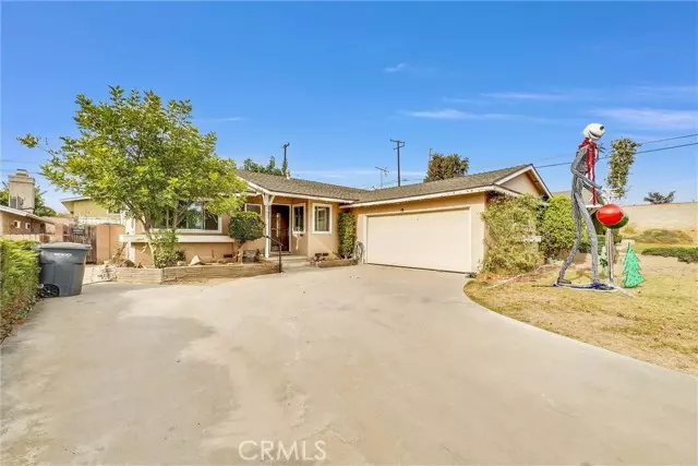 La Mirada, CA 90638,12609 Longleaf Drive