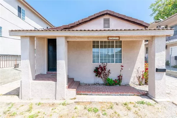 6821 Valmont Street, Tujunga, CA 91042