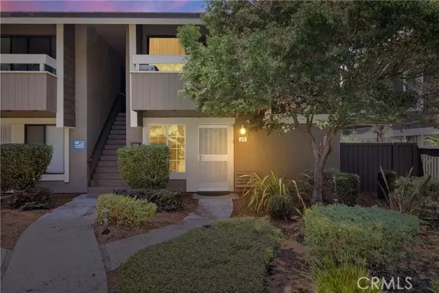 Irvine, CA 92620,213 Springview