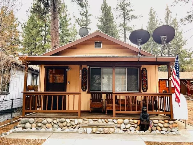 206 East Barker Boulevard, Big Bear City, CA 92314