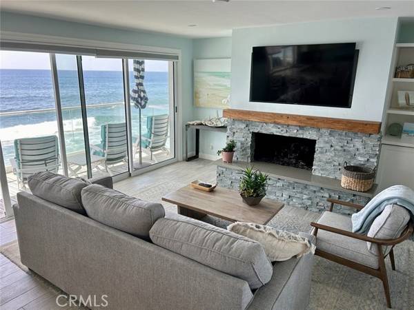 1249 Ocean Front, Laguna Beach, CA 92651