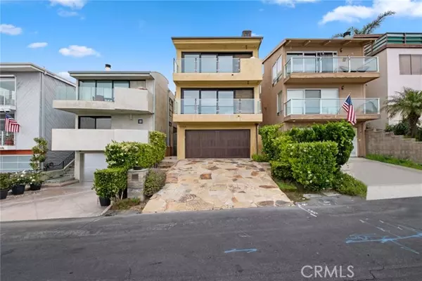 1064 Baja Street, Laguna Beach, CA 92651