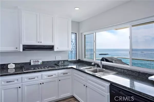 Laguna Beach, CA 92651,1249 Ocean Front