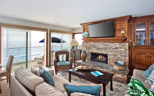 Laguna Beach, CA 92651,1249 Ocean Front