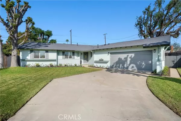 Tustin, CA 92780,1301 Cameo Drive