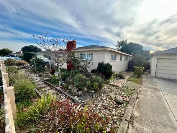 Arroyo Grande, CA 93420,1049 Sunset Drive