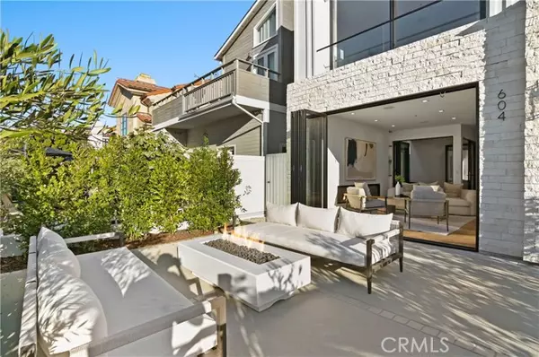 604 Narcissus Avenue, Corona Del Mar, CA 92625