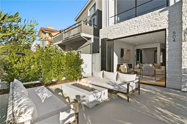 604 Narcissus Avenue, Corona Del Mar, CA 92625