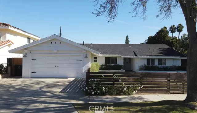 2730 De Soto Avenue, Costa Mesa, CA 92626