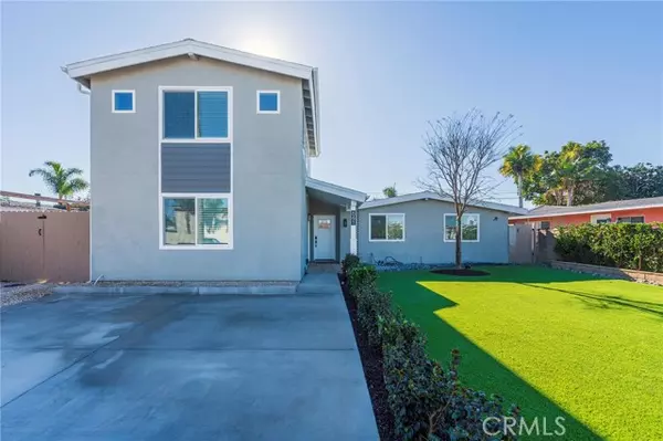 641 Cove Street, Costa Mesa, CA 92627