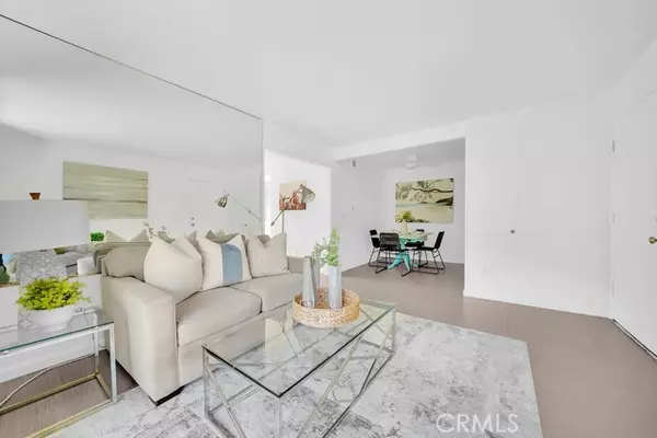 Dana Point, CA 92629,33852 Del Obispo Street
