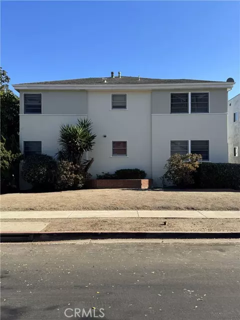 Los Angeles, CA 90019,5076 Pickford Street