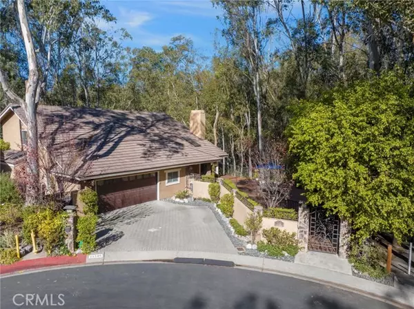 22195 Treeridge Lane, Lake Forest, CA 92630