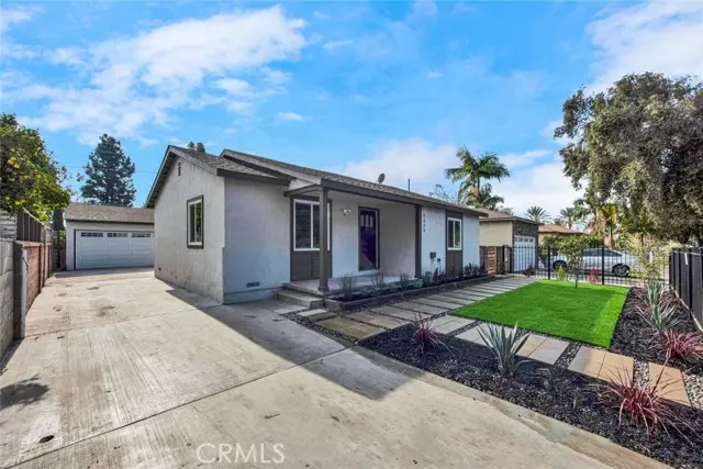 1226 West Walnut Street, Santa Ana, CA 92703