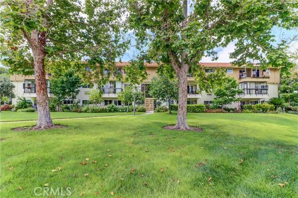 2394 Via Mariposa West, Laguna Woods, CA 92637