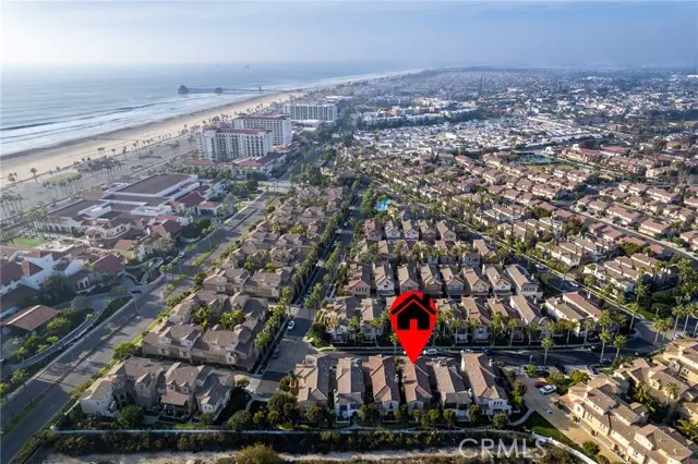 Huntington Beach, CA 92648,21354 Andalucia Lane