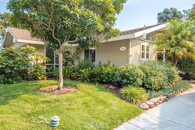 Laguna Woods, CA 92637,745 Avenida Majorca