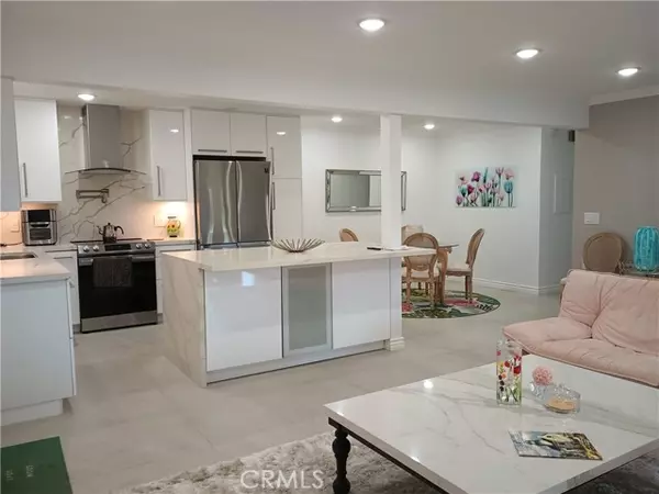 Laguna Woods, CA 92637,905 Ronda Sevilla