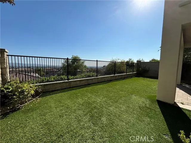 Yorba Linda, CA 92886,18170 Spyglass Hill