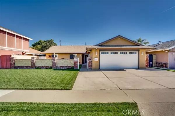 Huntington Beach, CA 92647,16422 Lakemont Lane