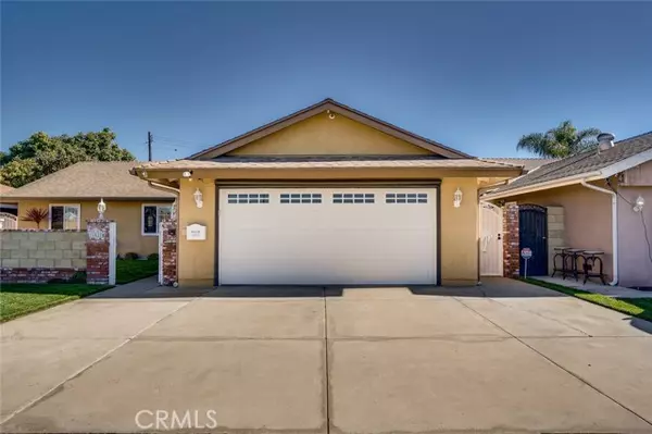 Huntington Beach, CA 92647,16422 Lakemont Lane