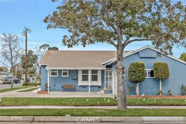 Orange, CA 92867,1015 East Oakmont Avenue