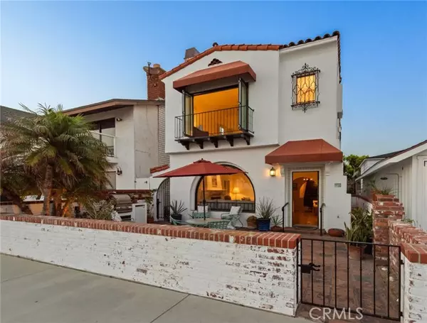 1305 East Balboa Boulevard, Newport Beach, CA 92661