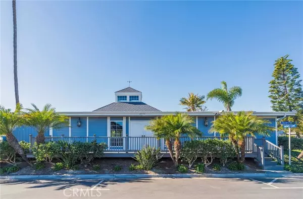 Huntington Beach, CA 92646,21210 Sailors Bay Lane