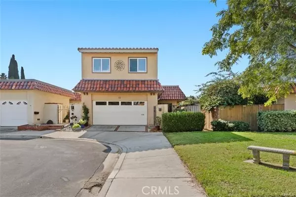 12 Satinwood Way, Irvine, CA 92612