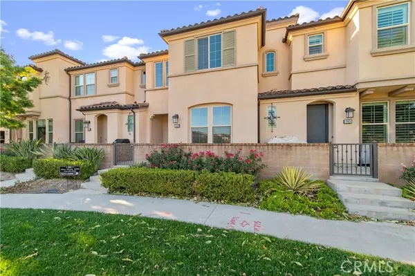 Lake Forest, CA 92630,88 Finch