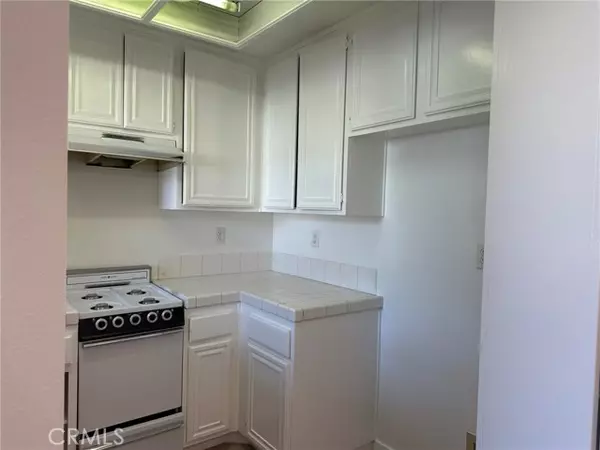 Rancho Santa Margarita, CA 92688,56 Via Prado