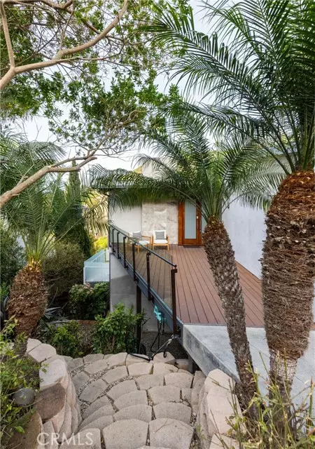 Laguna Beach, CA 92651,543 Temple Hills Drive