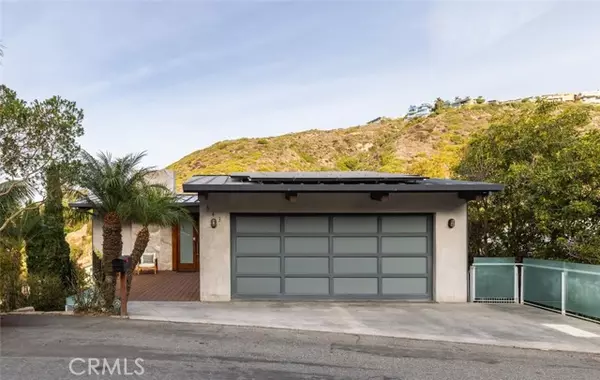 Laguna Beach, CA 92651,543 Temple Hills Drive