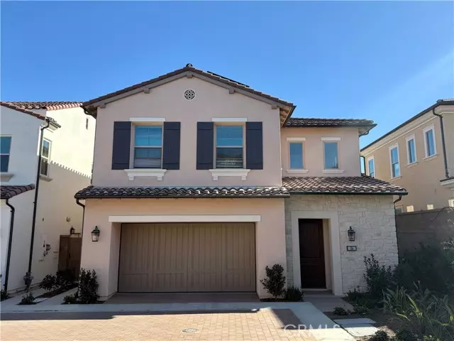 Irvine, CA 92618,106 Glydon