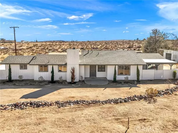 713 Delgada Avenue, Yucca Valley, CA 92284