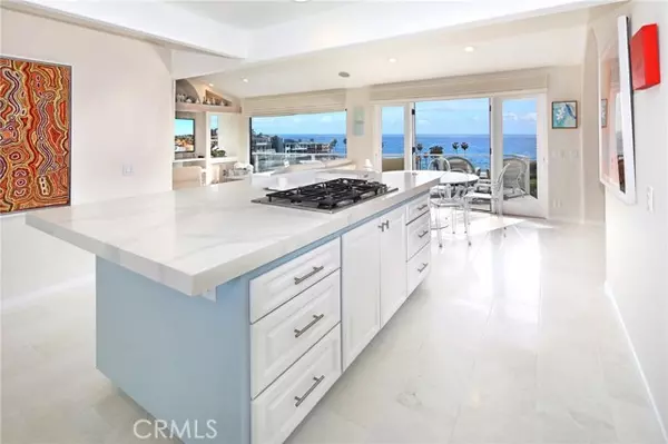 Laguna Beach, CA 92651,239 Emerald