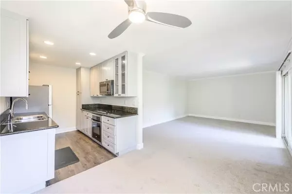 8541 Villa La Jolla Drive, La Jolla, CA 92037