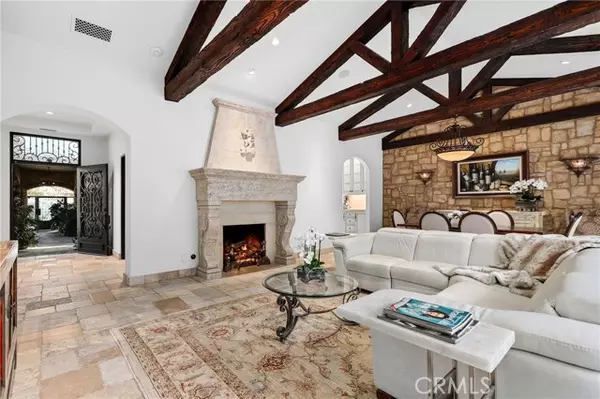 Newport Beach, CA 92660,32 Rue Fontainbleau