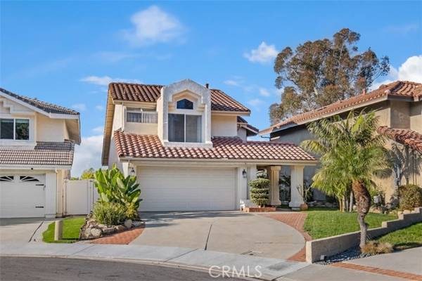 7 Saint Isabella, Laguna Niguel, CA 92677