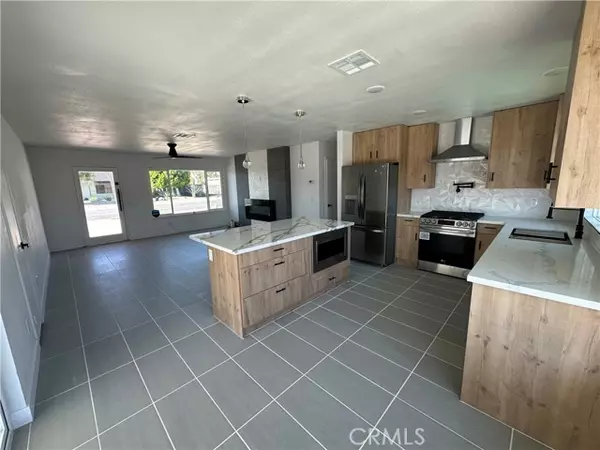 Palm Springs, CA 92262,2384 East Rogers Road