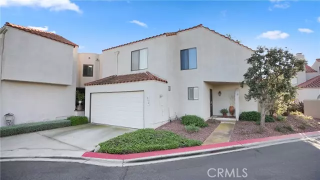 Huntington Beach, CA 92649,4176 Delphi Circle